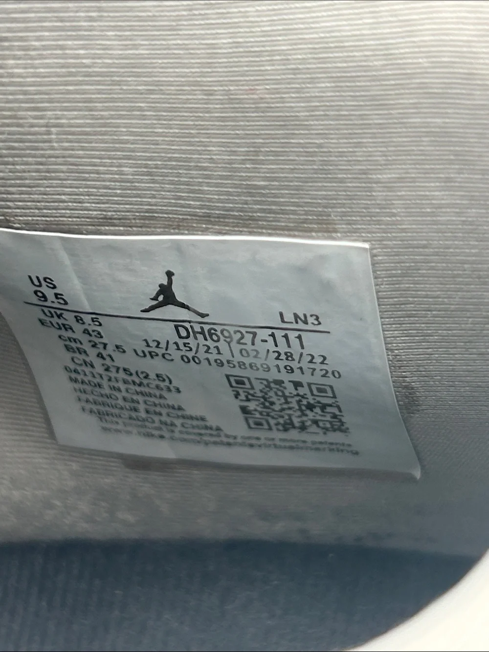 Nike Air Jordan 4 Retro 